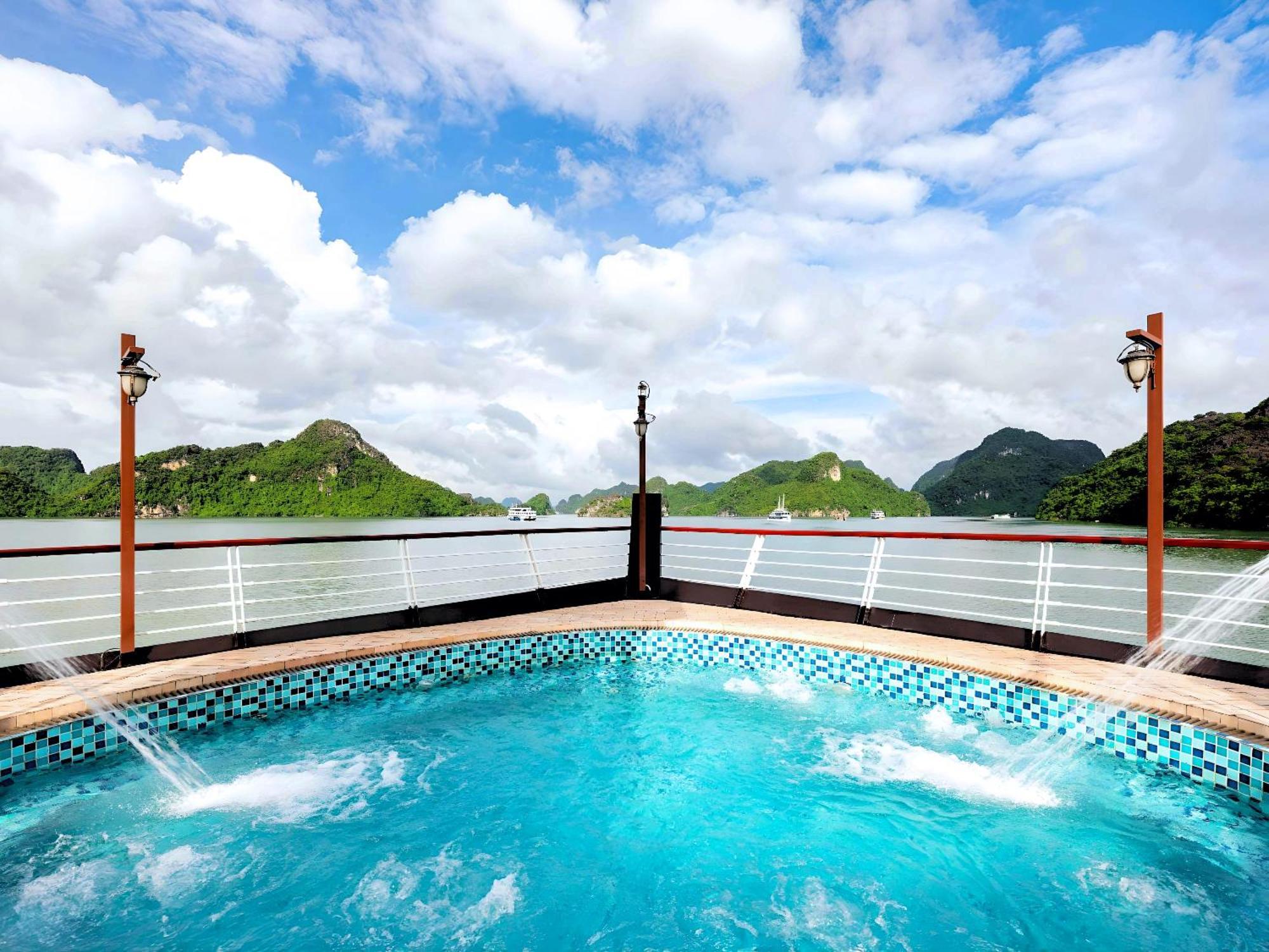 Готель Amanda Luxury Cruise Халонг Екстер'єр фото