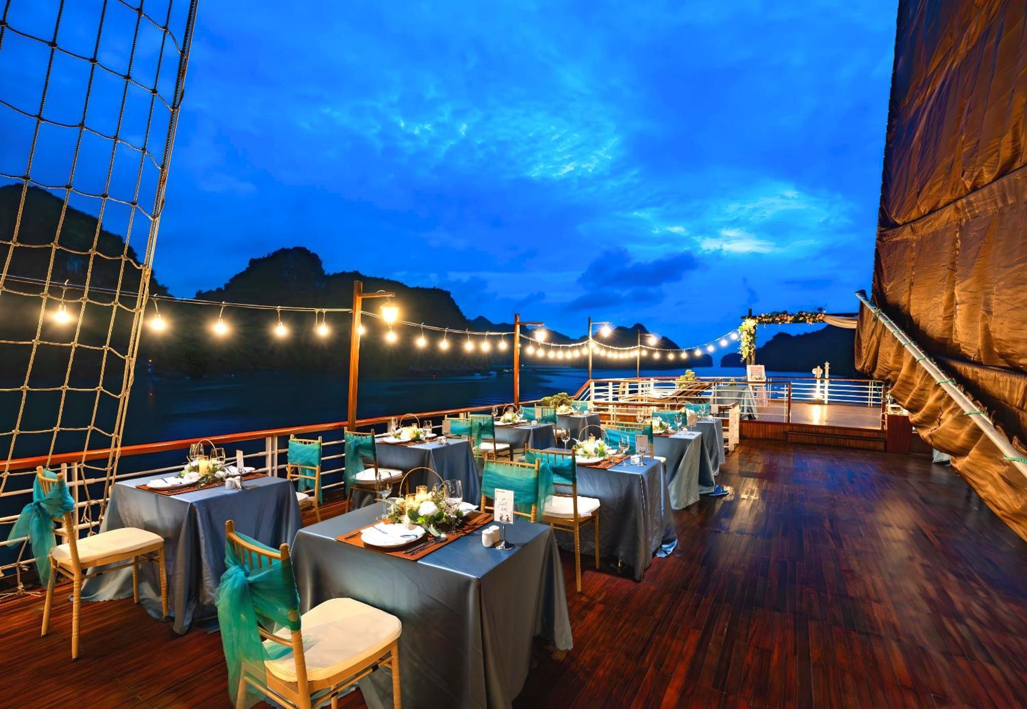 Готель Amanda Luxury Cruise Халонг Екстер'єр фото